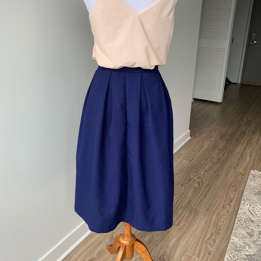 Akira Skirt - Picture 2 of 3